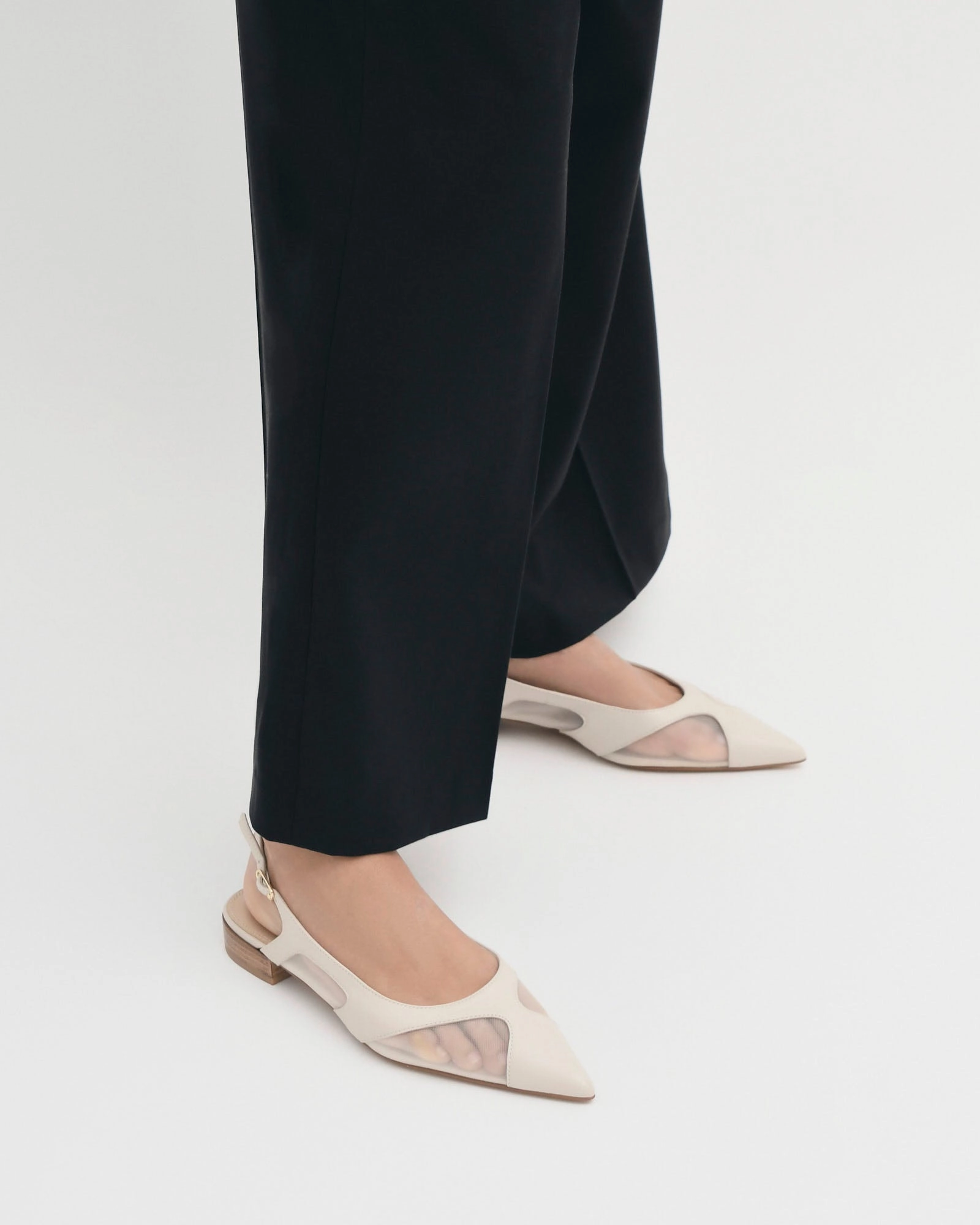 ARBOR DRESS FLATS OFF WHITE MULTI