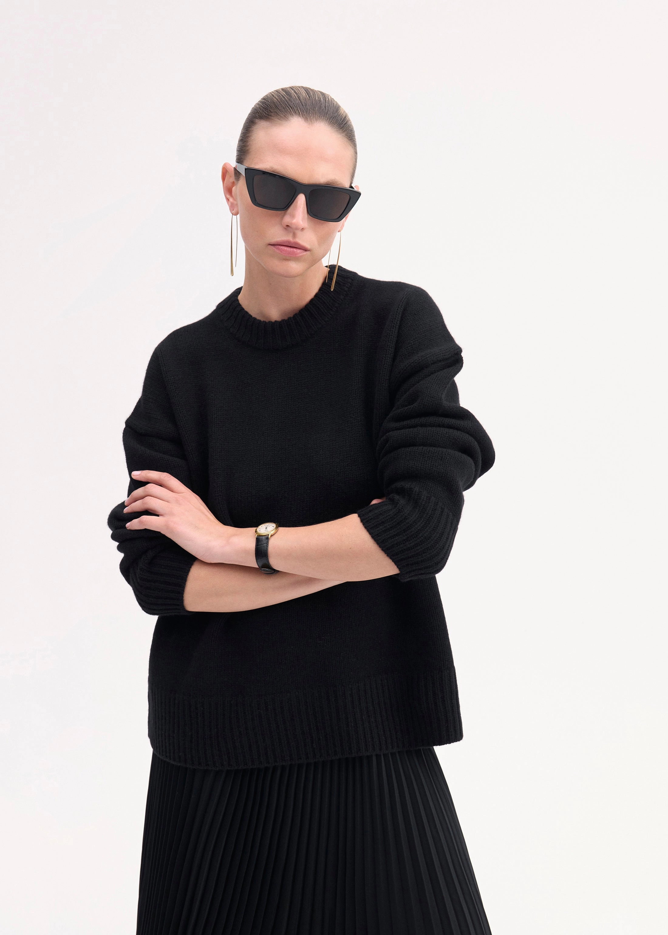 Boyfriend Crew Neck in Wool Cashmere - Black