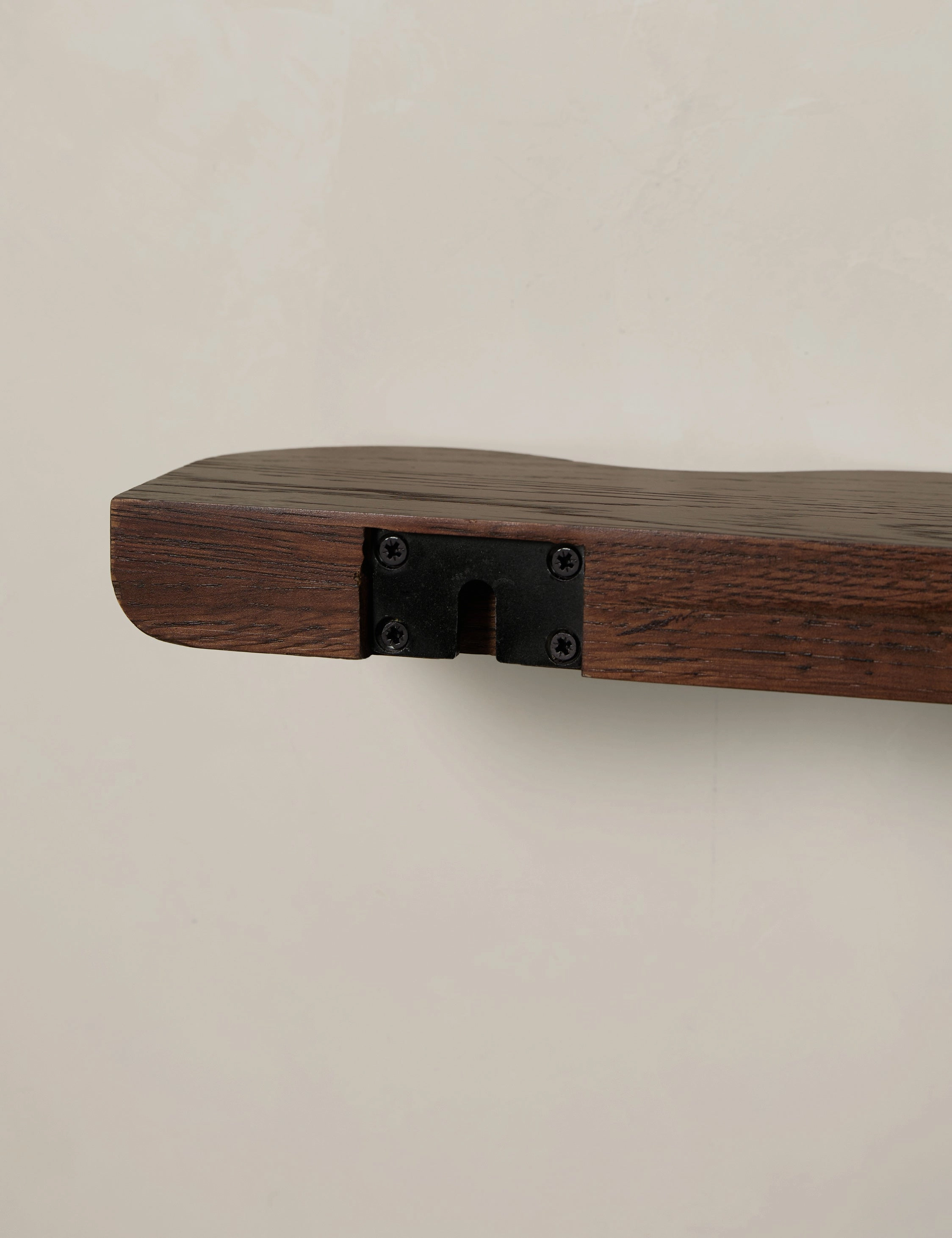 Cario Shelf