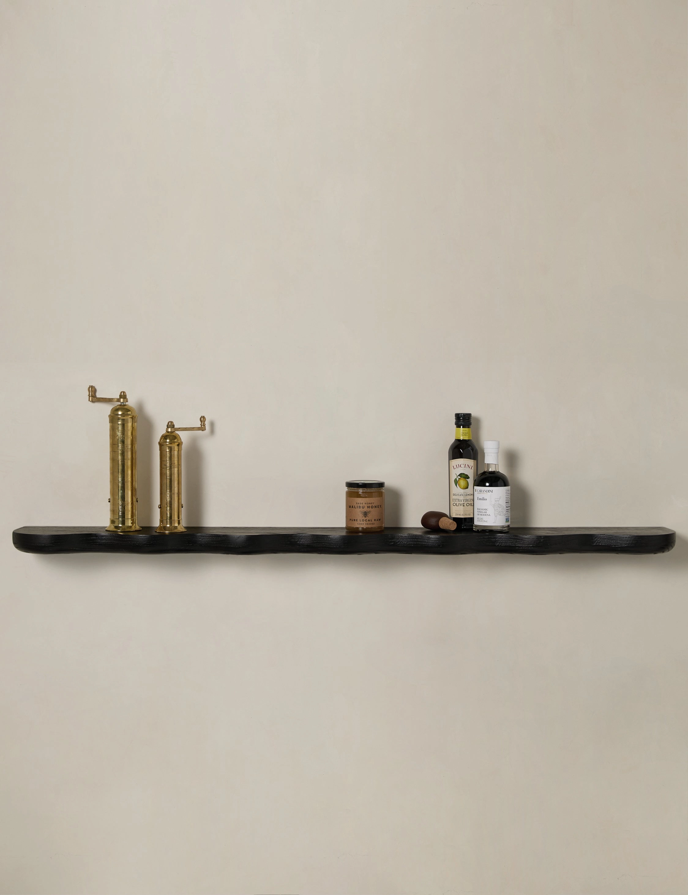 Cario Shelf
