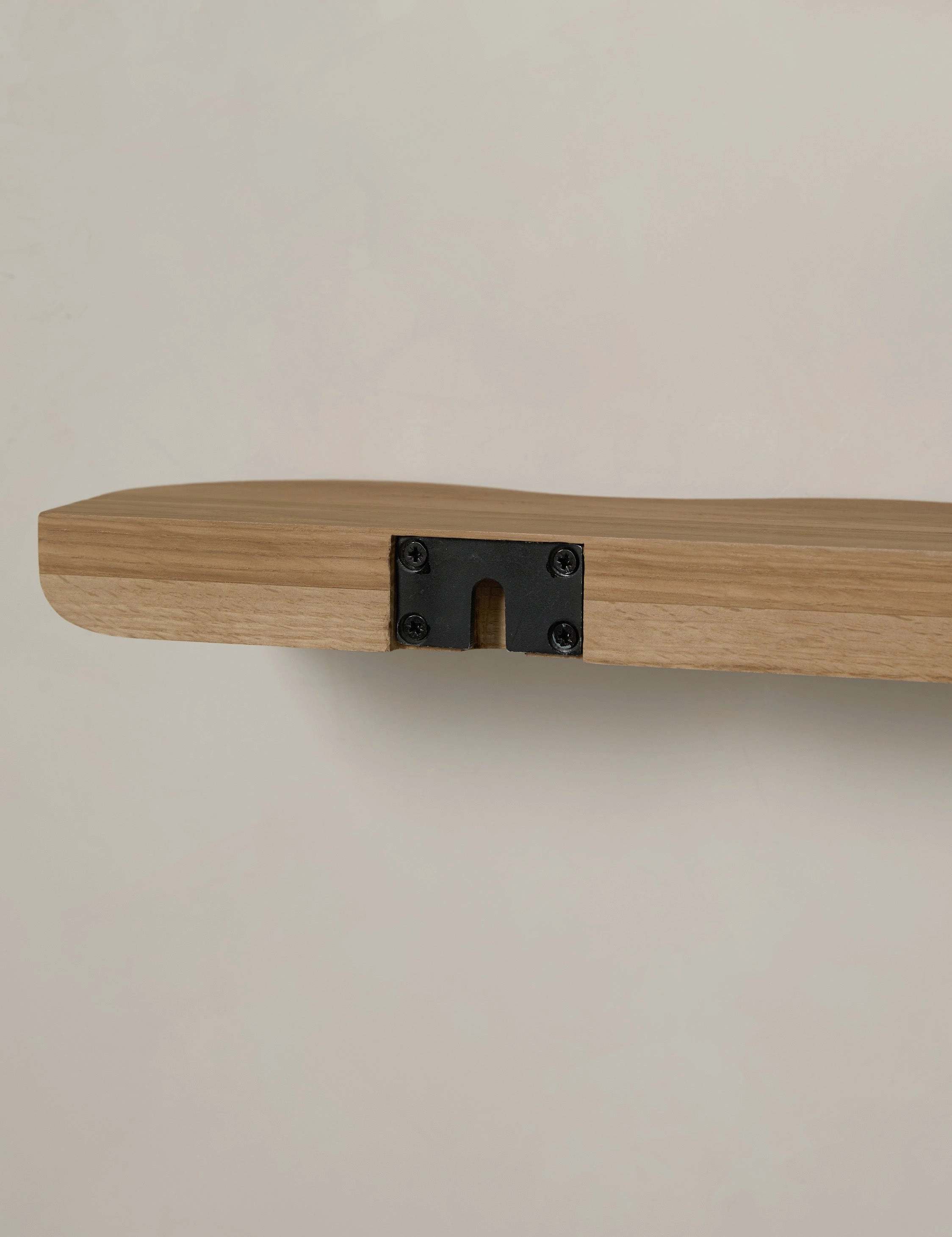 Cario Shelf