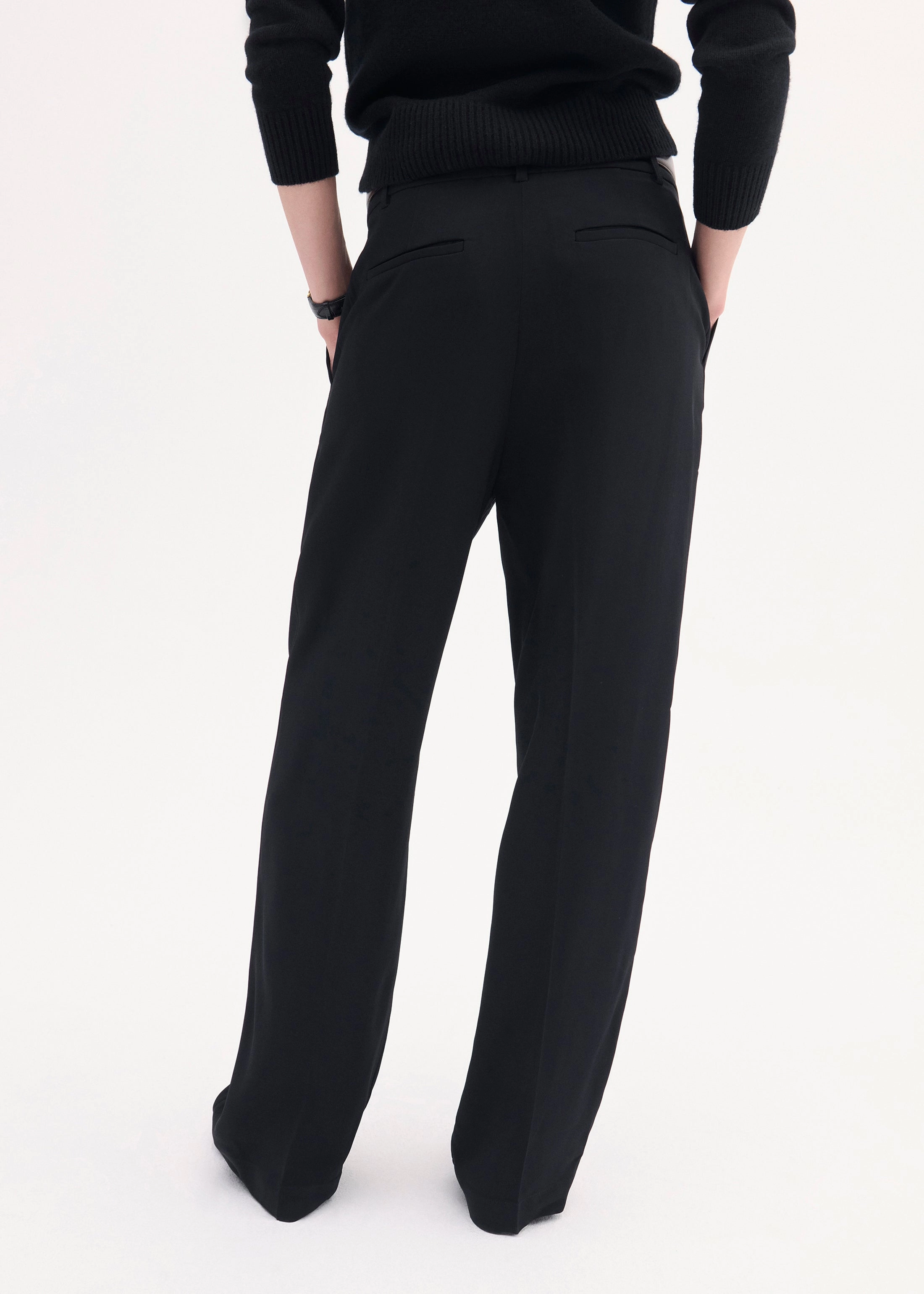 Classic Pleat Front Trouser in Fluid Crepe - Black