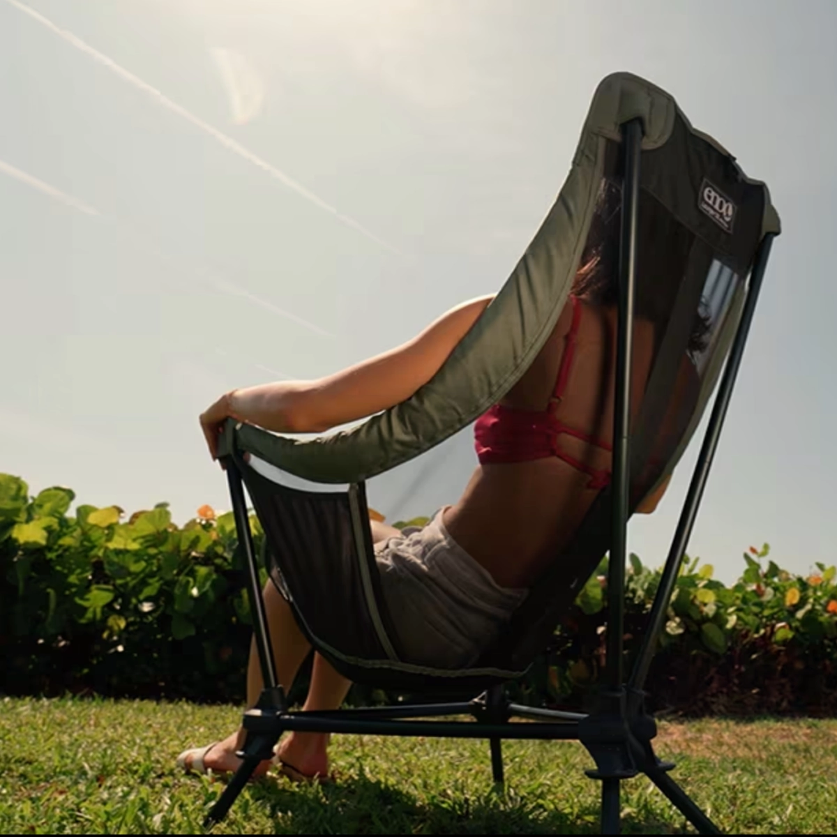 Lounger DL Mesh Chair