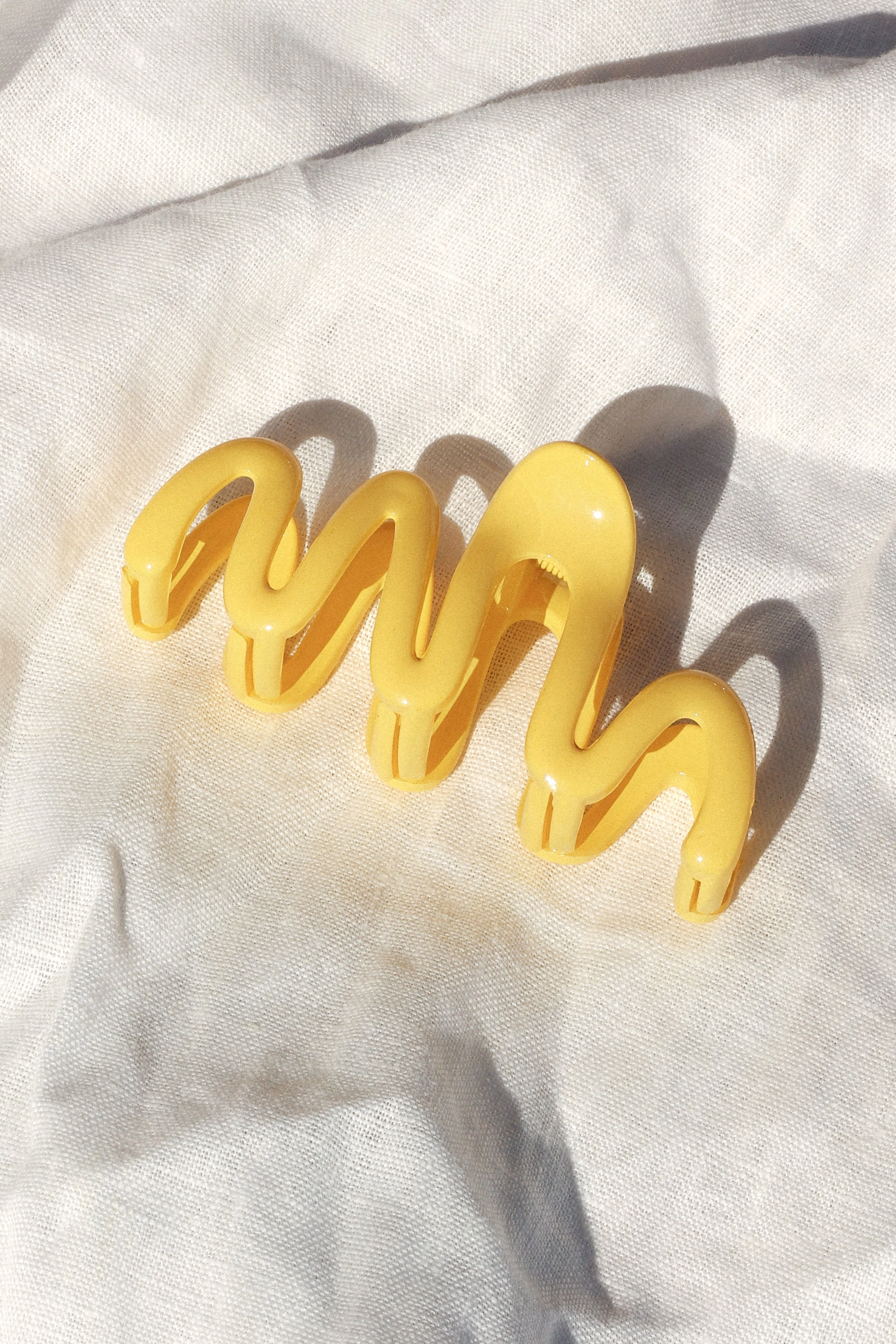 Natalia Squiggle Hair Clip - Yellow