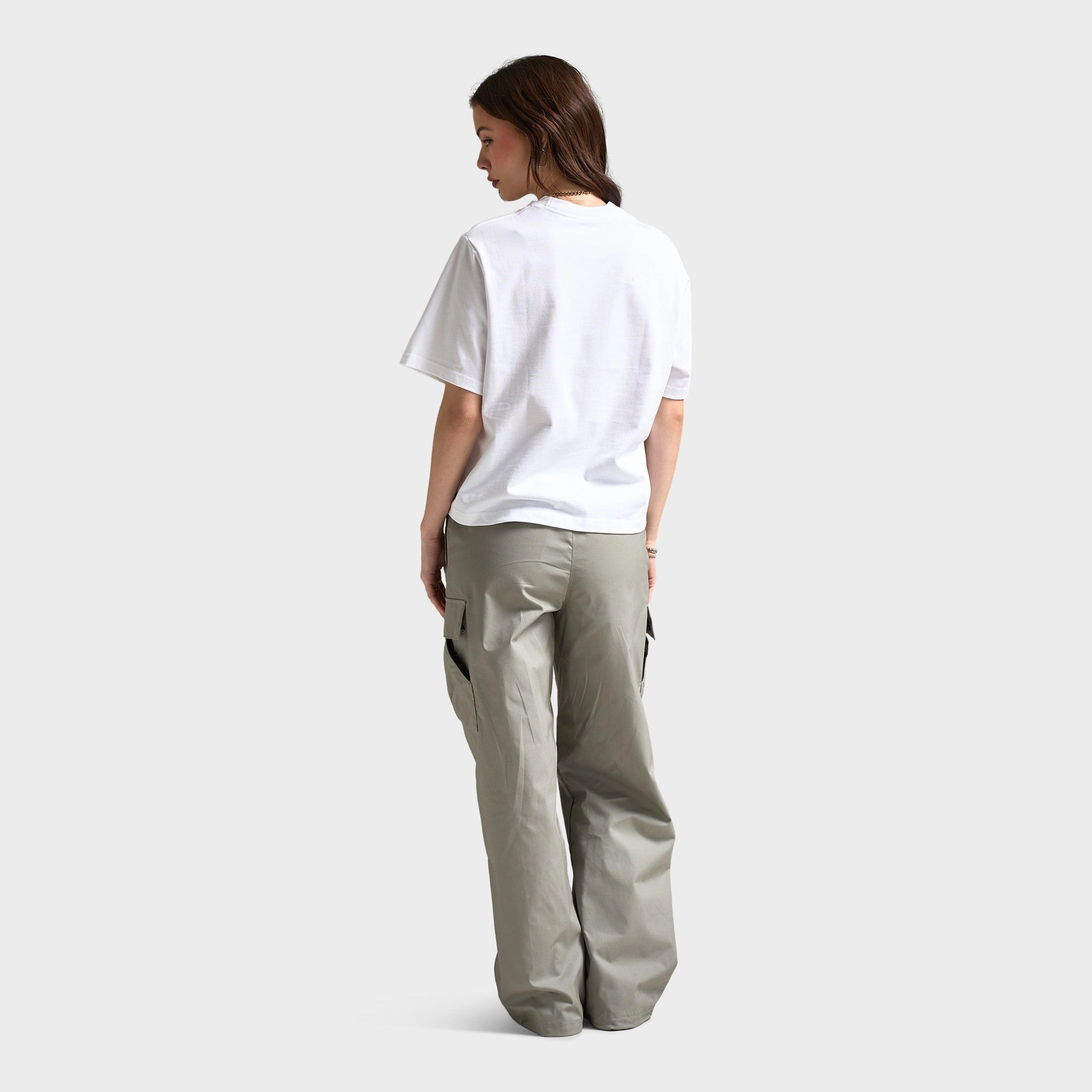 Nike Sportswear Women's Essential Boxy T-Shirt White / Black