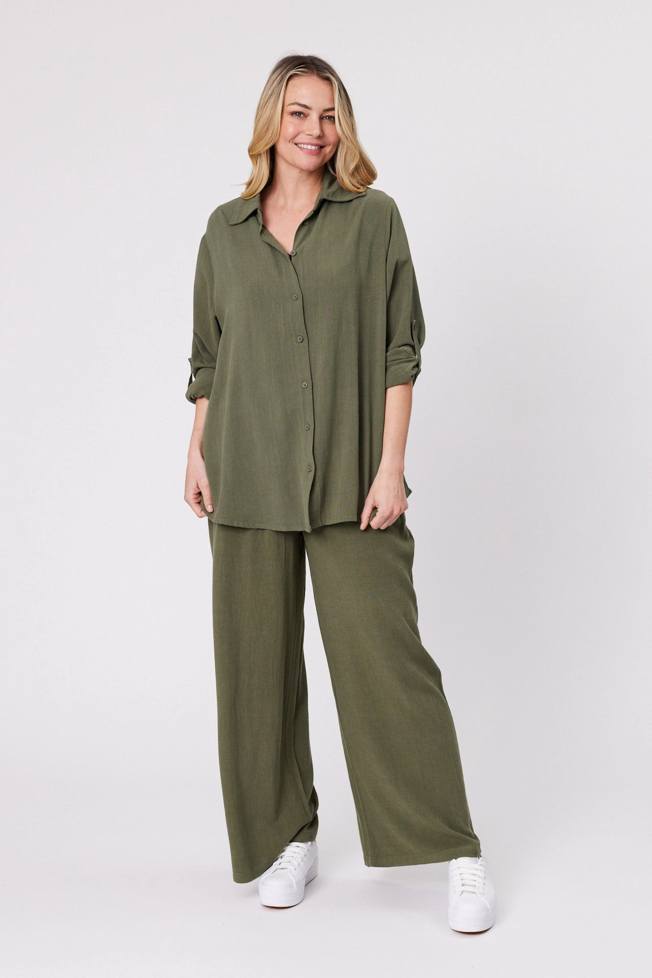 Shine On Essentials L/S Shirt Khaki