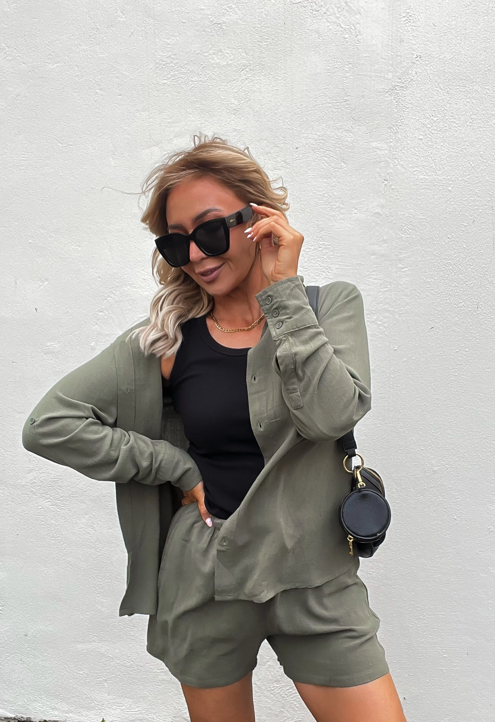 Shine On Essentials L/S Shirt Khaki