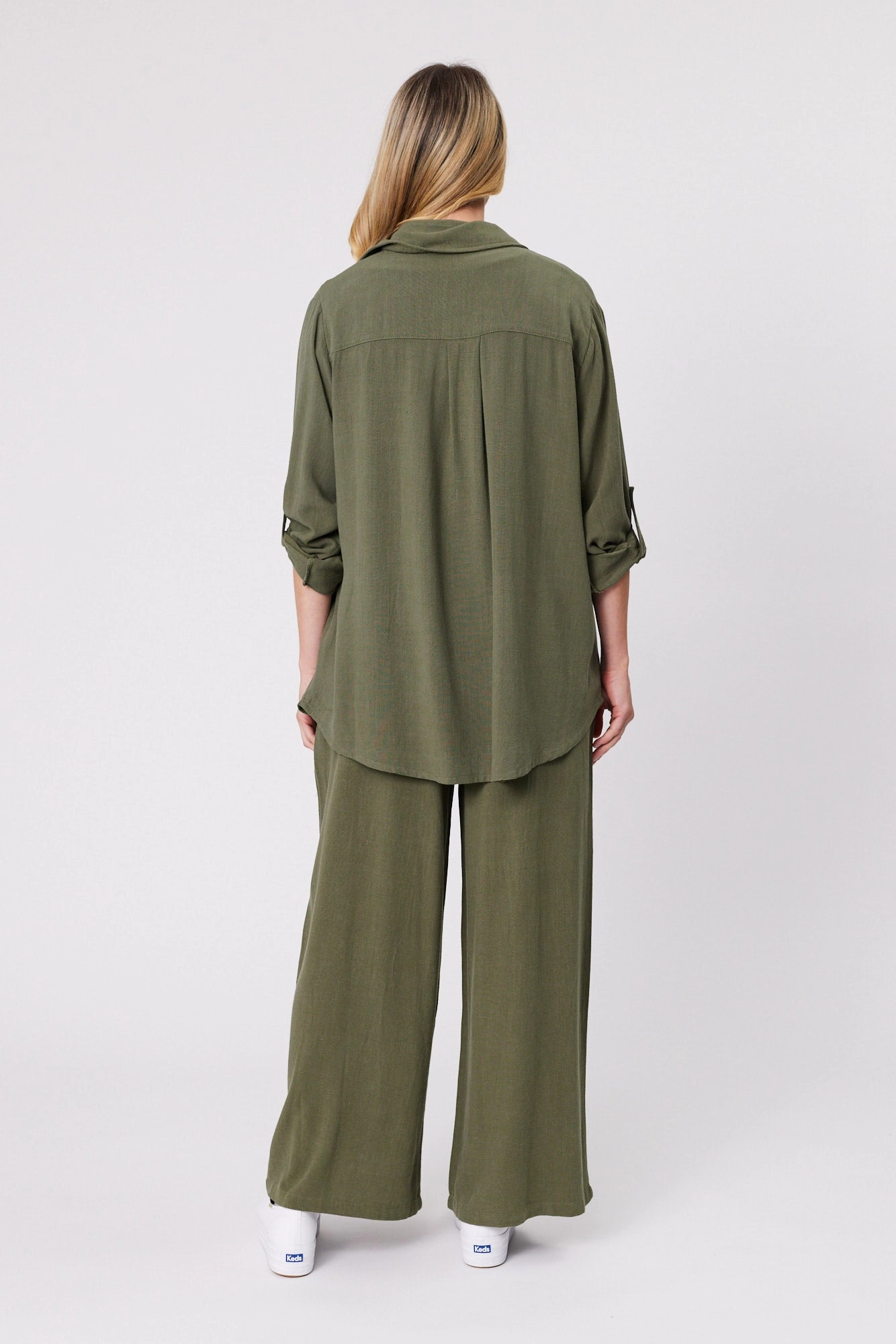 Shine On Essentials L/S Shirt Khaki